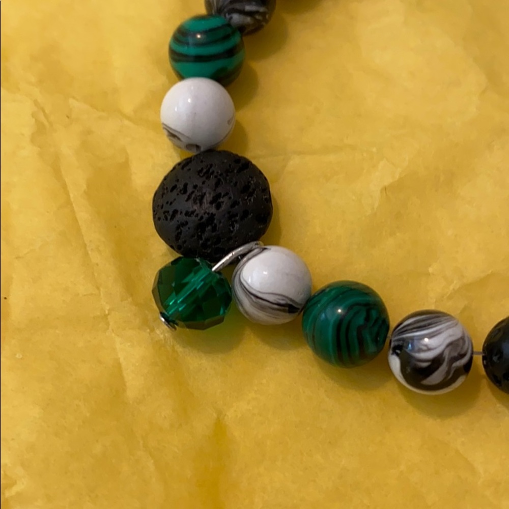 Handmade 8” diffuser bracelet - Picture 3 of 3